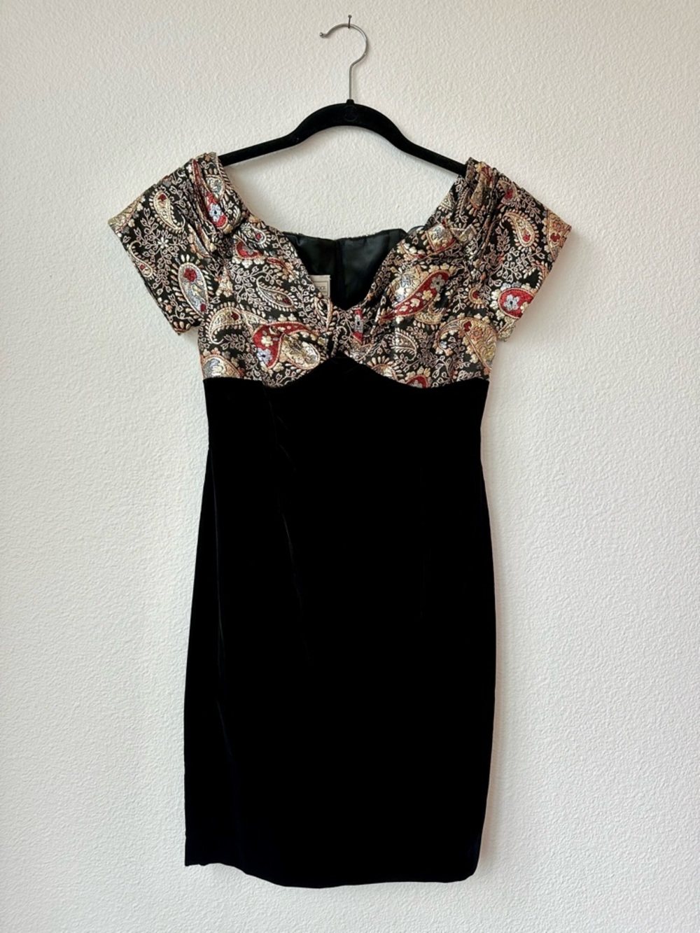 VTG 90s Scott McClintock Black Gold Sparkle Paisley Cocktail Dress Velvet Sz 6